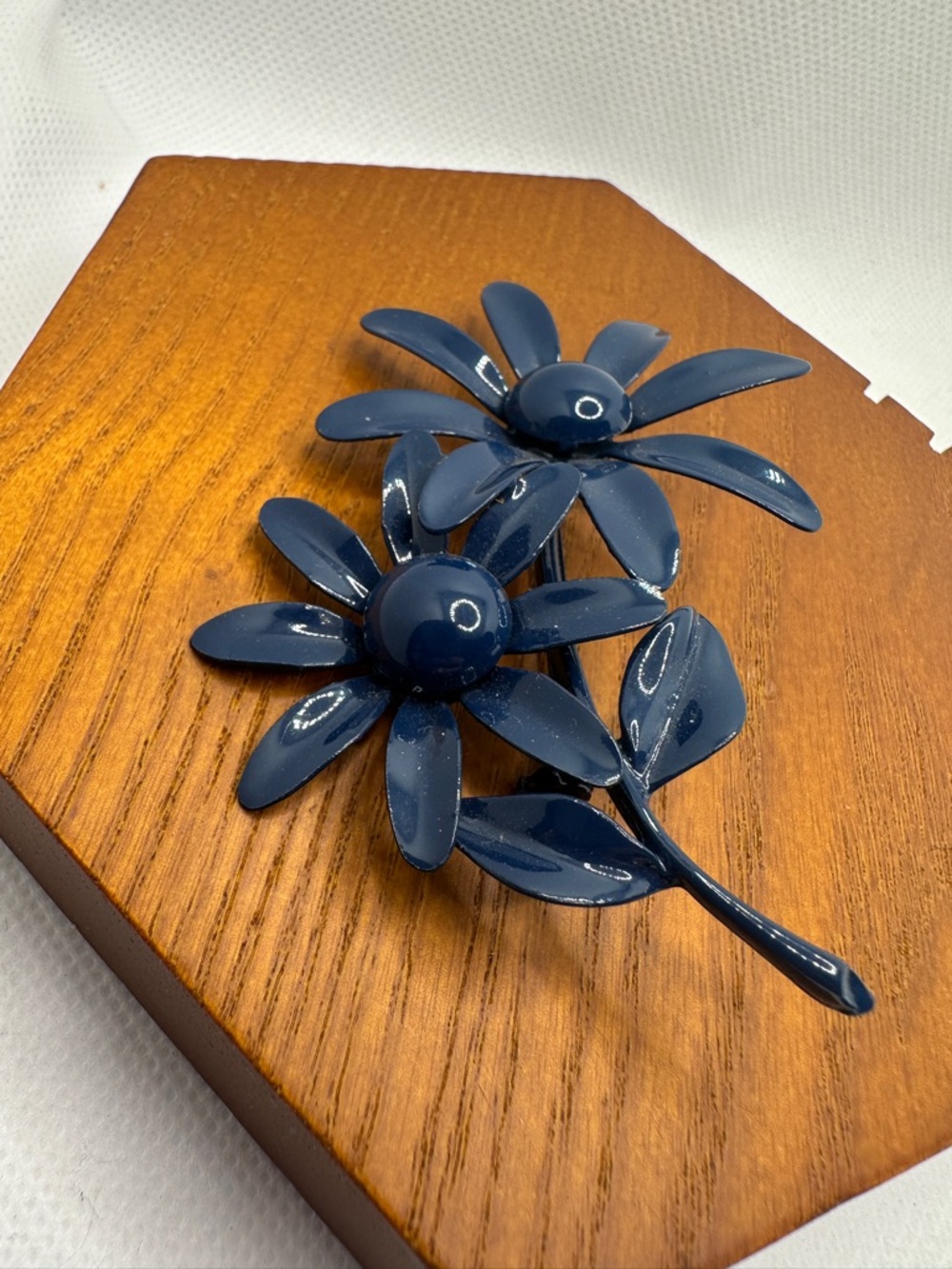 Navy Floral Enamel Brooch Pin - Double Daisy